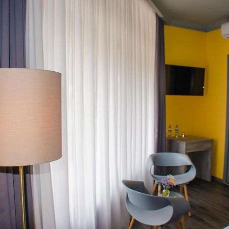 Atoneli Hotel Tbiliszi Kültér fotó