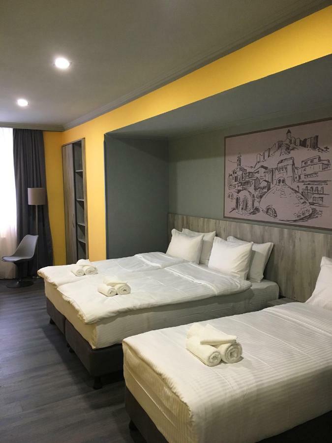 Atoneli Hotel Tbiliszi Kültér fotó